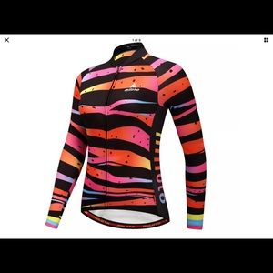 Used 2 pc Miloto women’s cycling kit